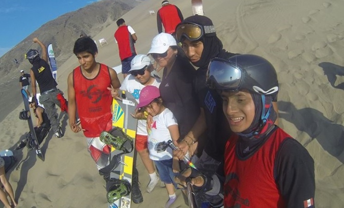 Entrenamiento de Sandboarding en Chilca