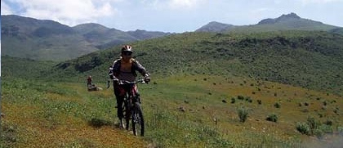 Pedaleando de Escomarca a Huarochirí y Mala