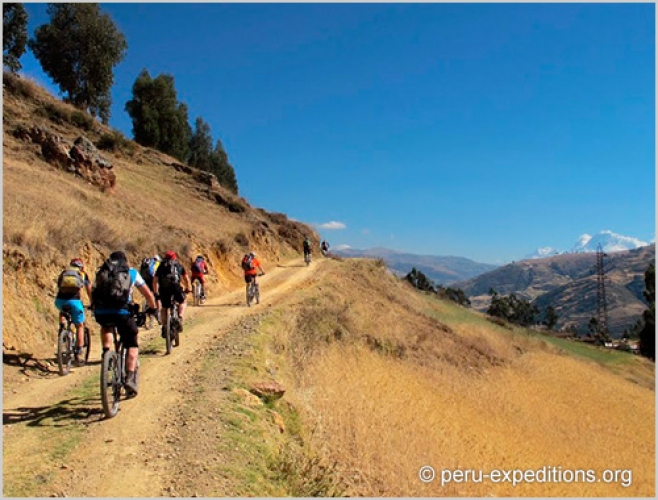 PERU Mountainbike Cordillera Blanca Circuit Huascaran