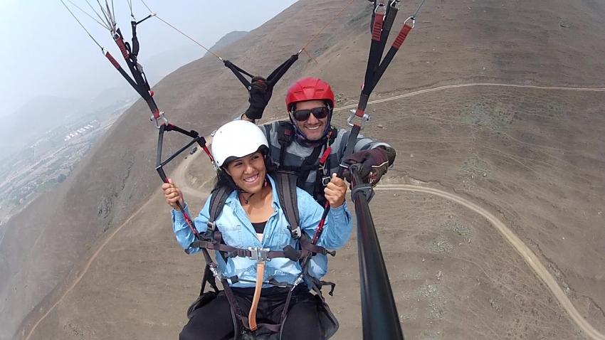 Full Day Parapente En Pachacamac