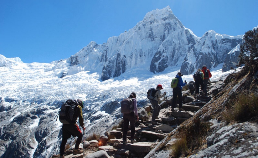 Semana Santa Santa Cruz Cordillera Blanca Trekking 4D Y 3N