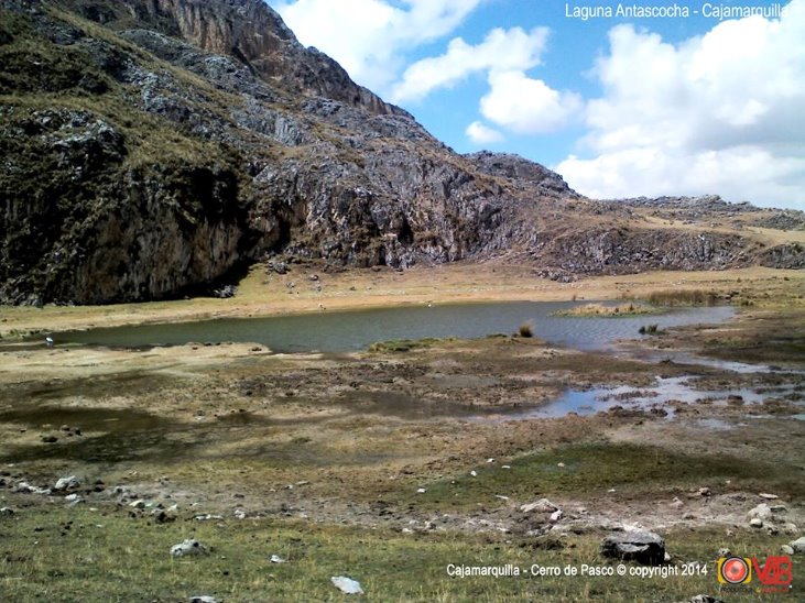 Caminata hacia la Laguna Ancascocha