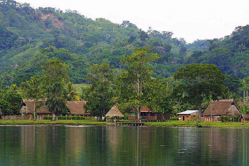Aucaloma