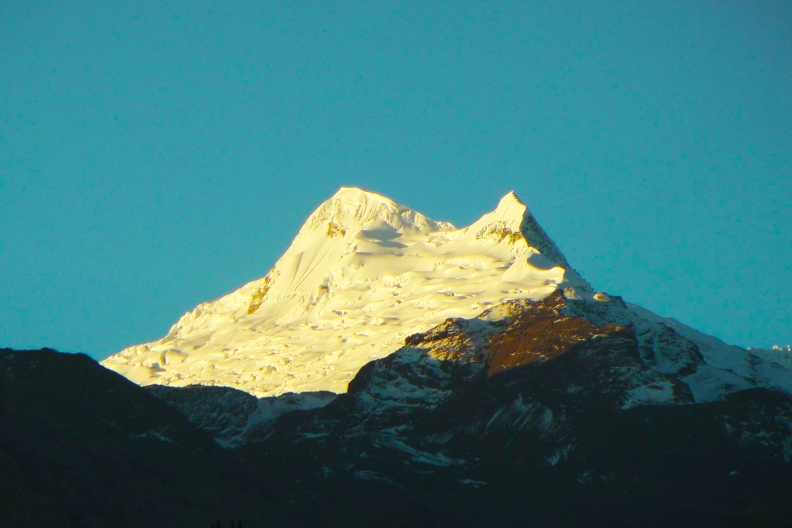 Nevado Vallunaraju