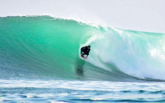 Surf en Isla San Gallán Paracas