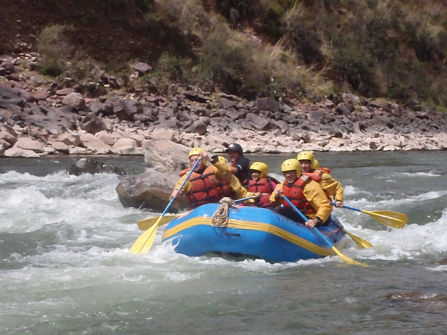 canotaje o rafting rio vilcanota