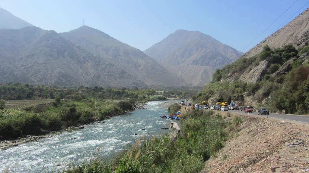 Canotaje en Lunahuaná rio cañete