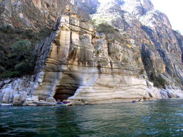 canotaje en el rio apurimac