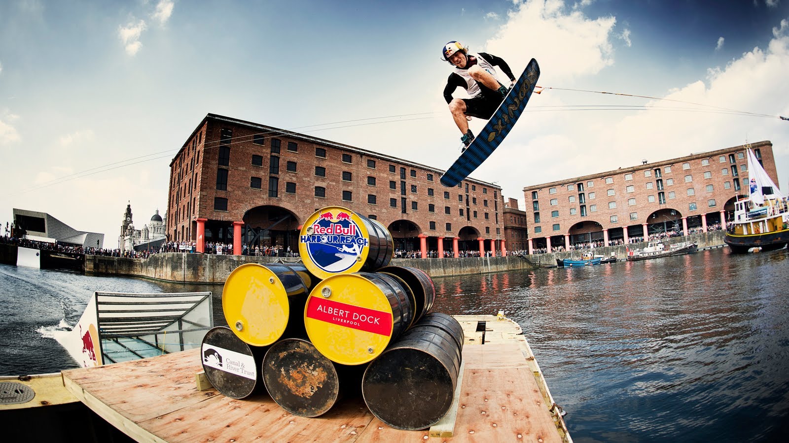 Wakeboard Red Bull